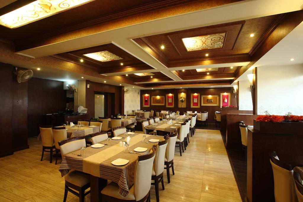 Surya Royal Hotel Kota  Exterior foto